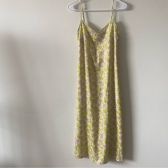 Zara Retro Floral Open Back MIDI Dress - Picture 5 of 12